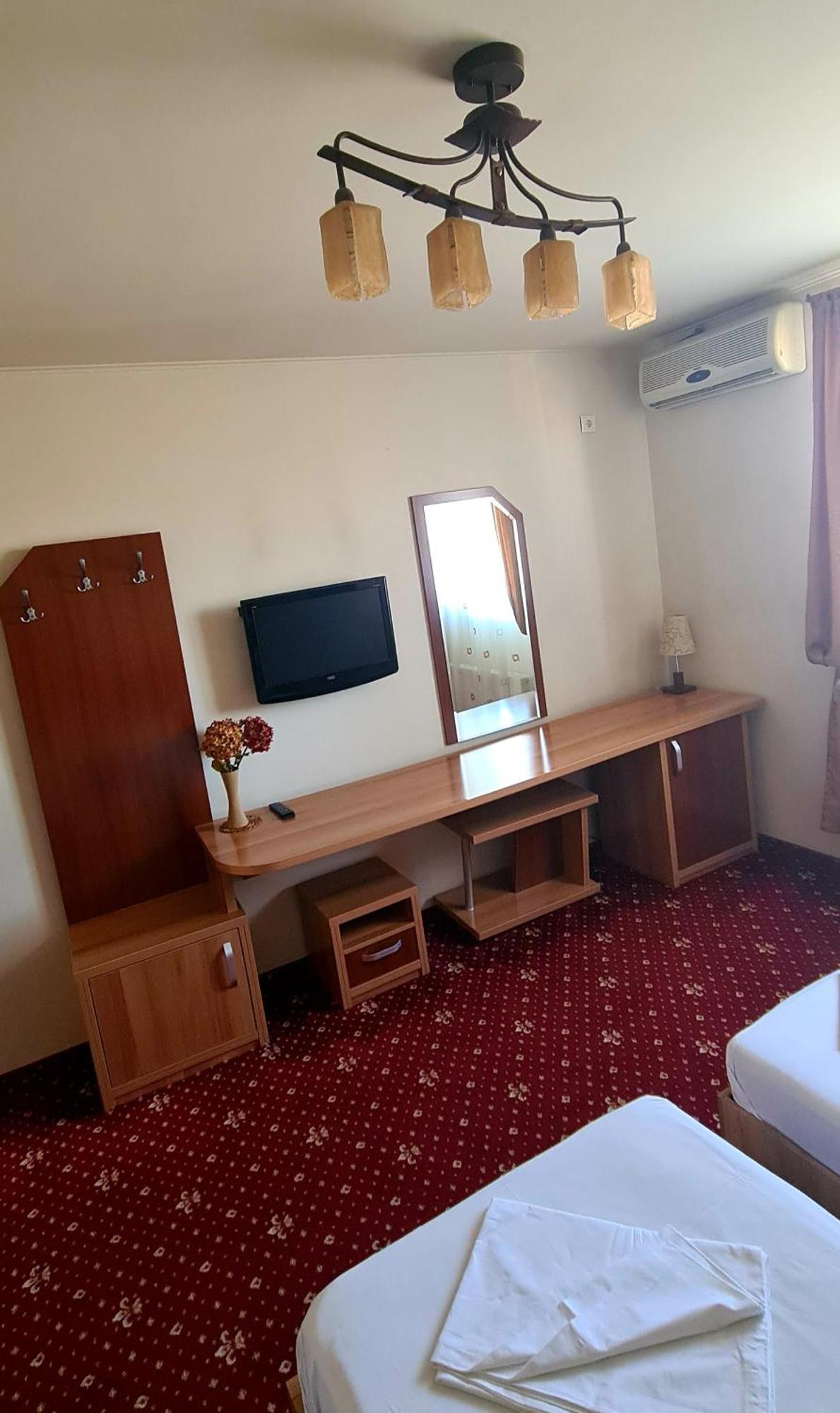 Motel Cool Bărcăneşti Ruang foto